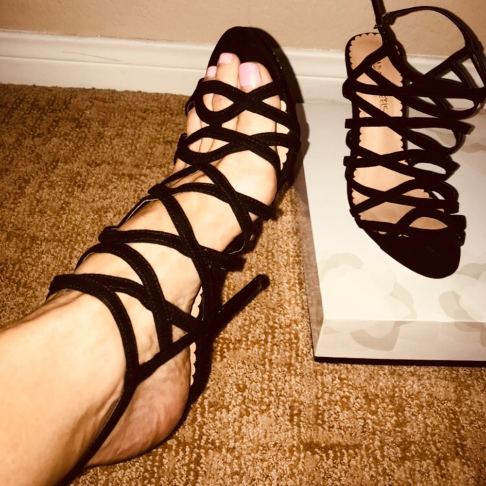 Ladies black strappy shoes Dune